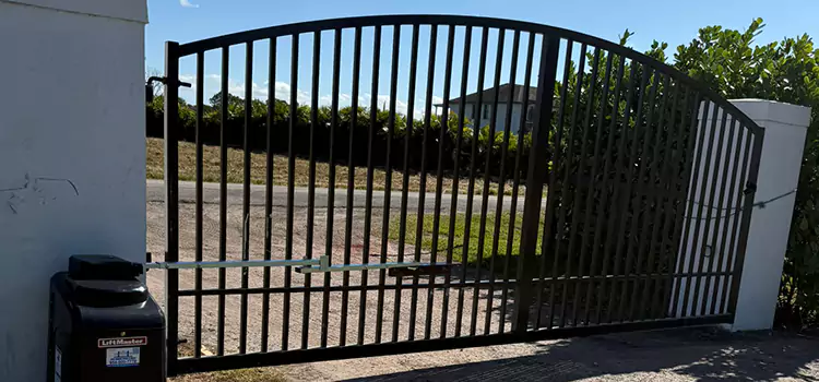 Driveway Fence Repair Shenandoah